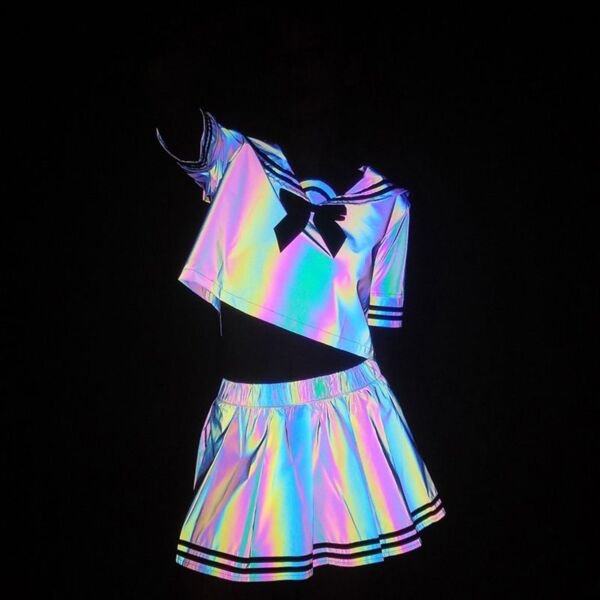 Introducing the Limited Edition Lenceria School Holographic Collection - Imagen 4